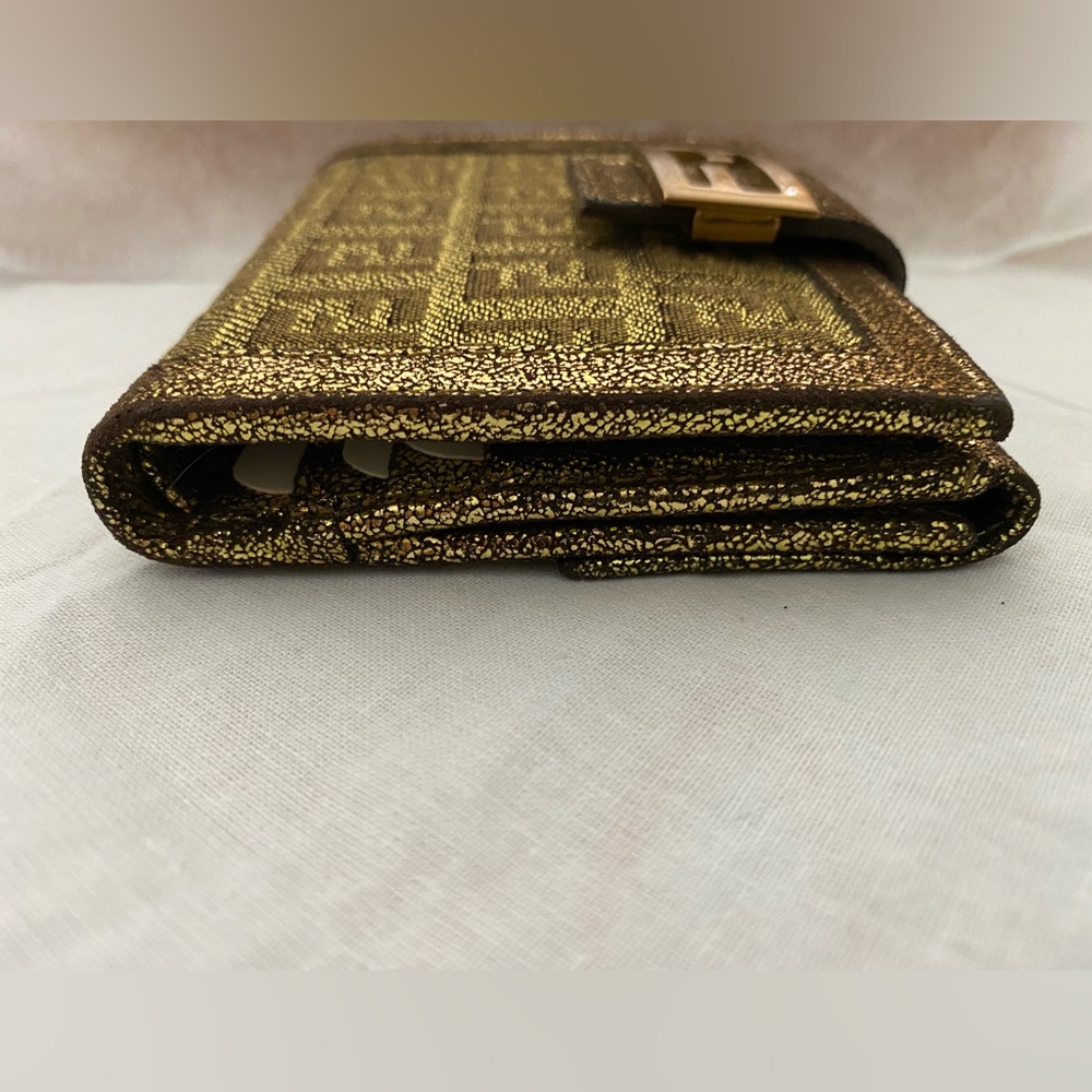 FENDI Zucchino Small Compact Metallic Jacquard Wallet - Picture 13 of 16
